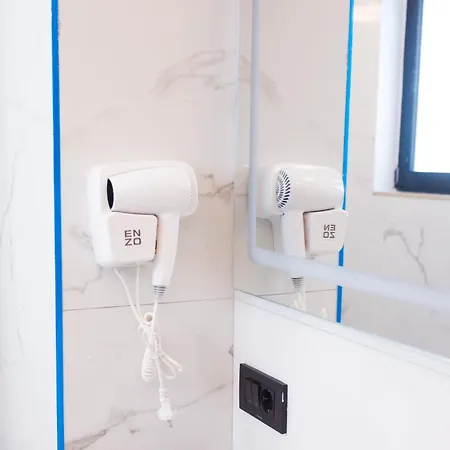 6 Marsi 4* Голем