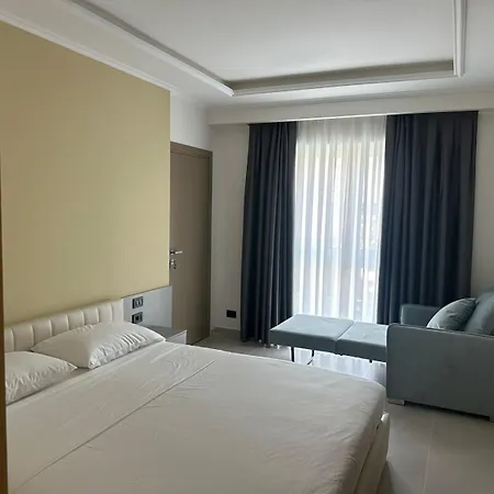 6 Marsi Golem (Tirana)