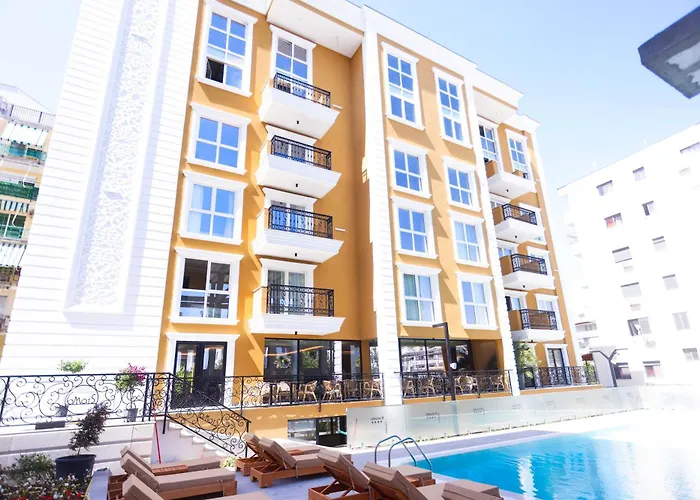6 Marsi Hotel
