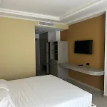 Szálloda 6 Marsi