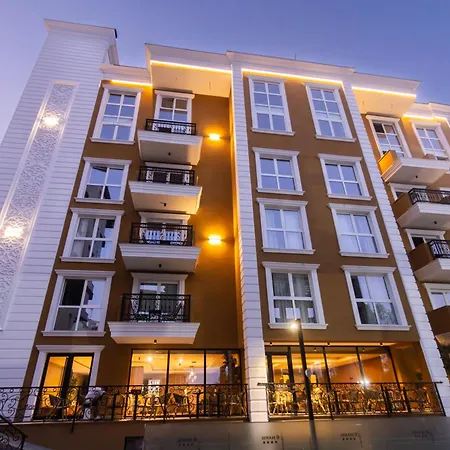 6 Marsi 4* Golem (Tirana)