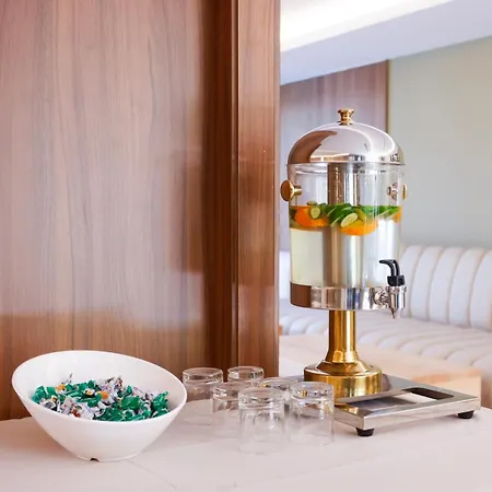 Hotel 6 Marsi Golem (Tirana)