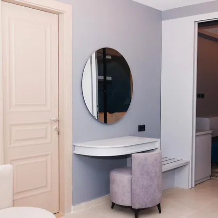 Hotel 6 Marsi Golem (Tirana)