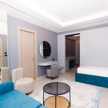 6 Marsi Hotel Golem (Tirana)