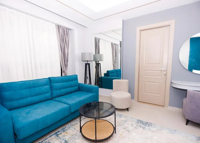 6 Marsi Hotel Golem (Tirana)